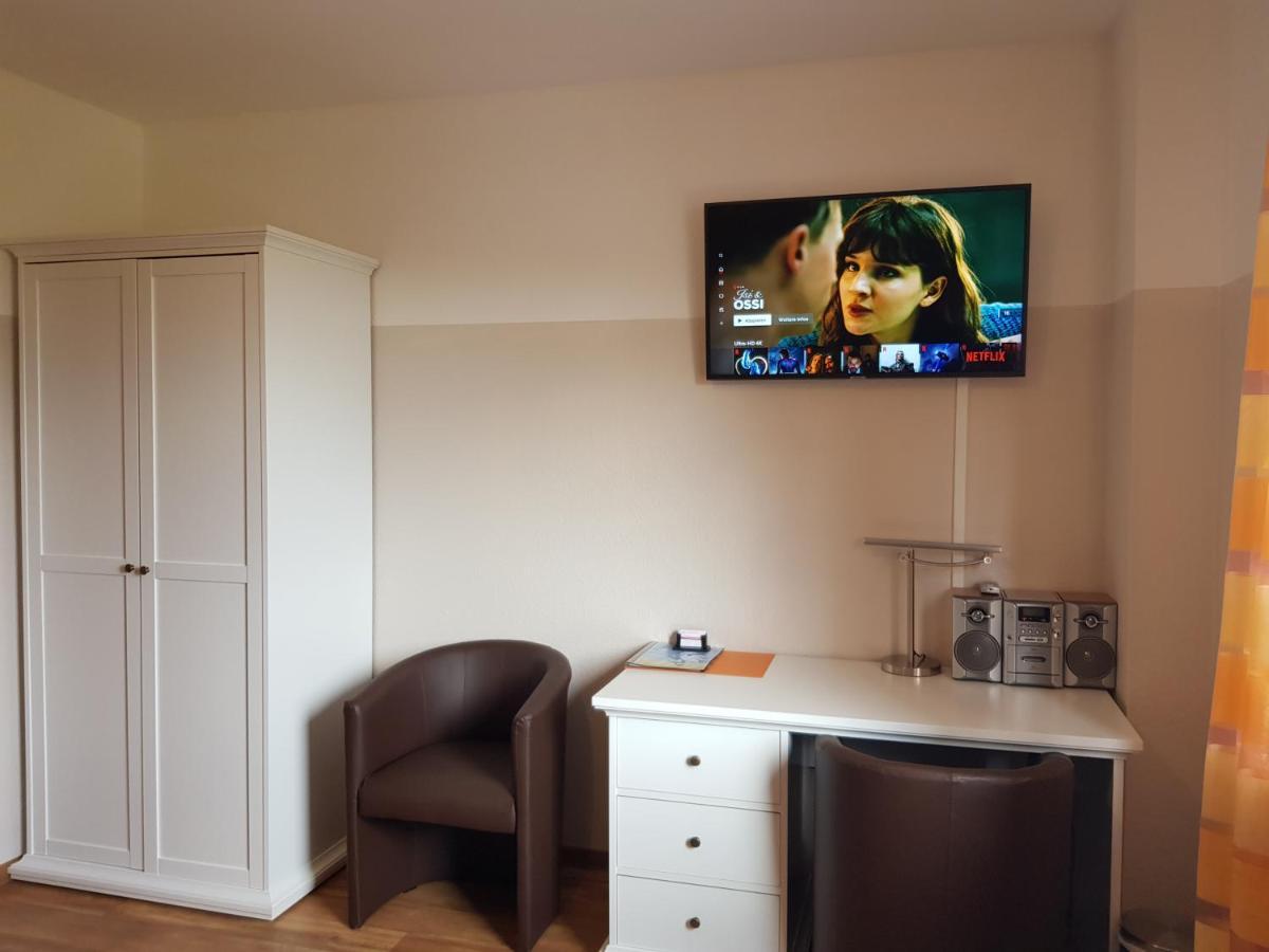 Flensburg Ferienwohnungen Apartment 1 ภายนอก รูปภาพ